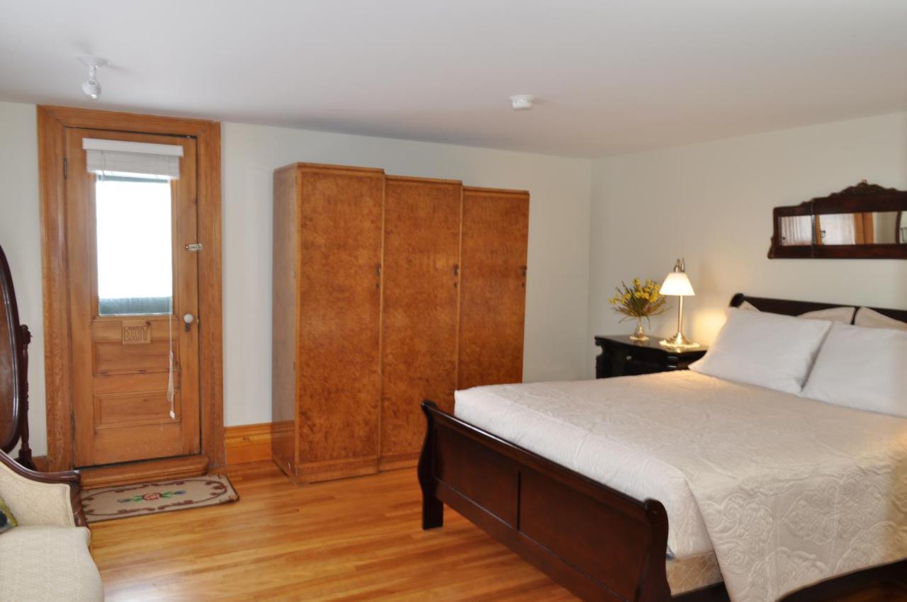 Holman'S Heritage Suites Summerside Ngoại thất bức ảnh